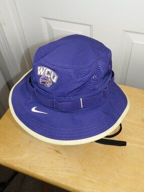 Nike Apex Dri-FIT Bucket Hat Western Carolina University - Purple Size: M